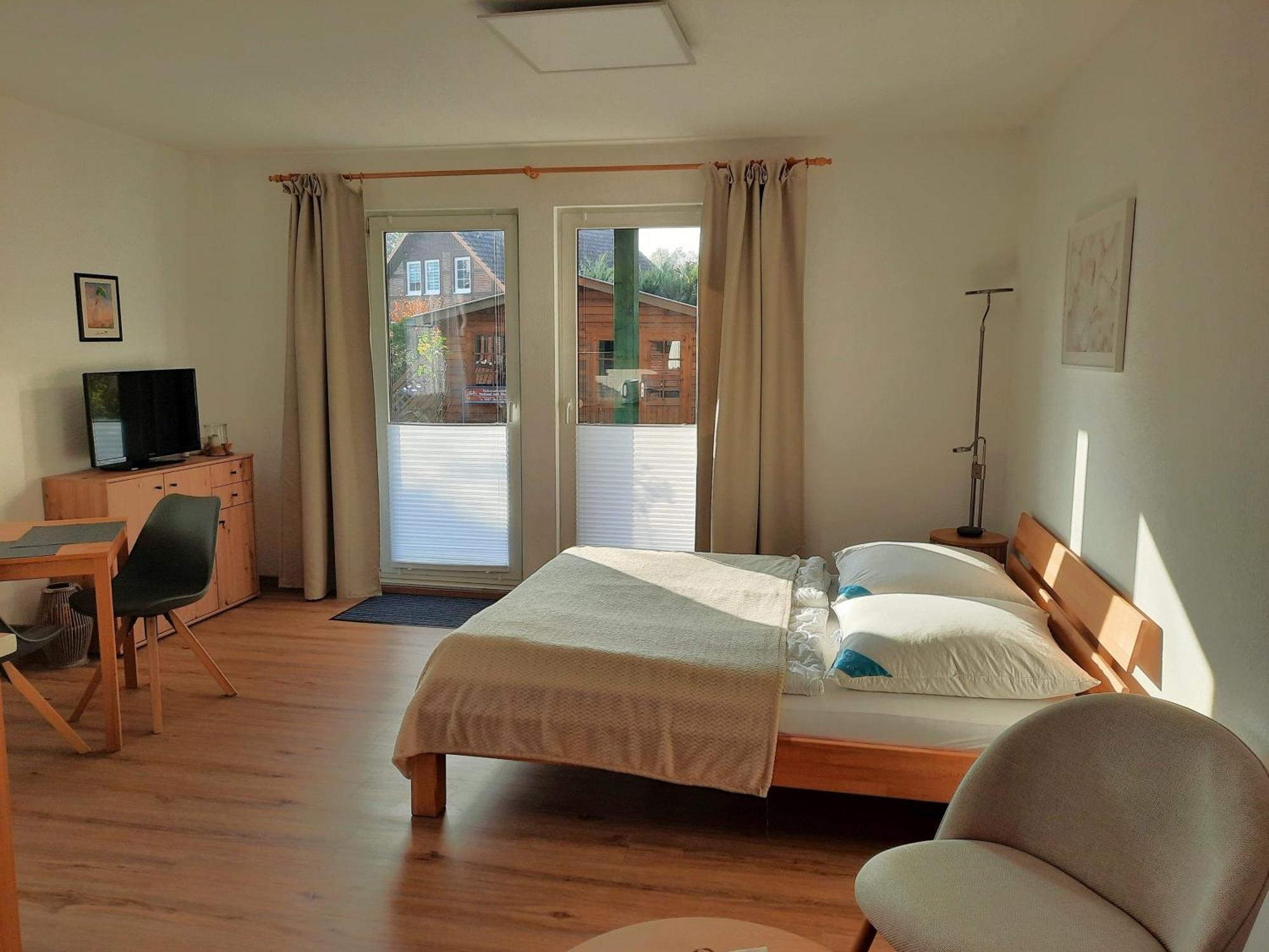 Ferienhaus Sasse Ferienwohnungen Mit Garten & Grill Molschow Ruang foto