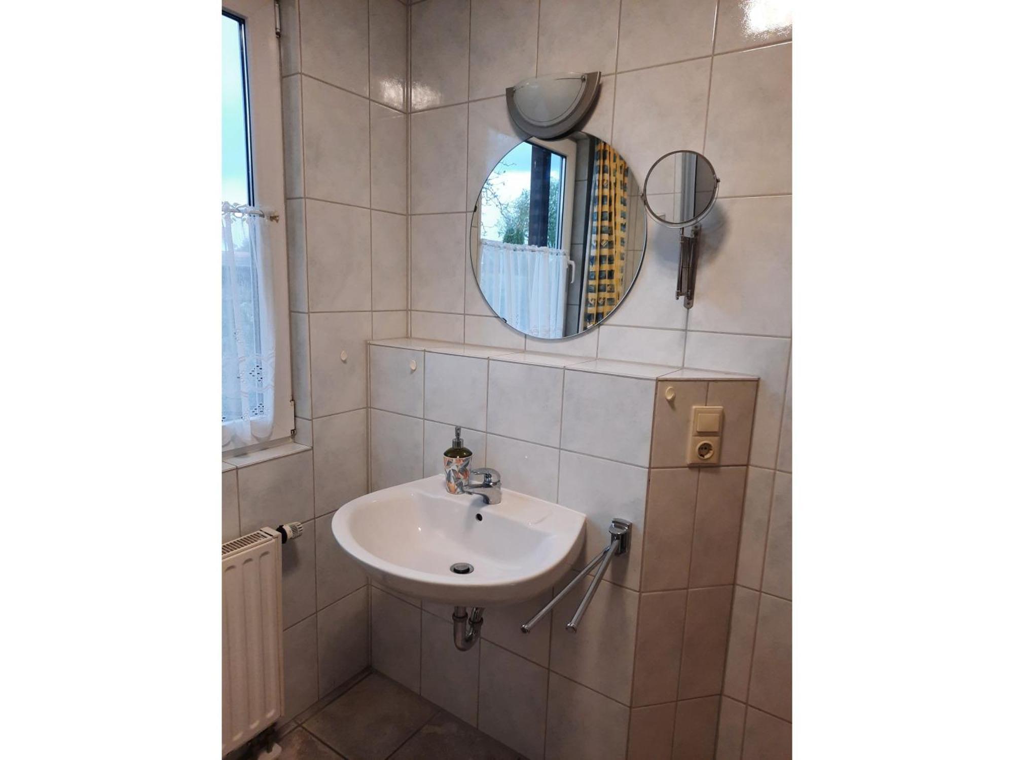 Ferienhaus Sasse Ferienwohnungen Mit Garten & Grill Molschow Ruang foto