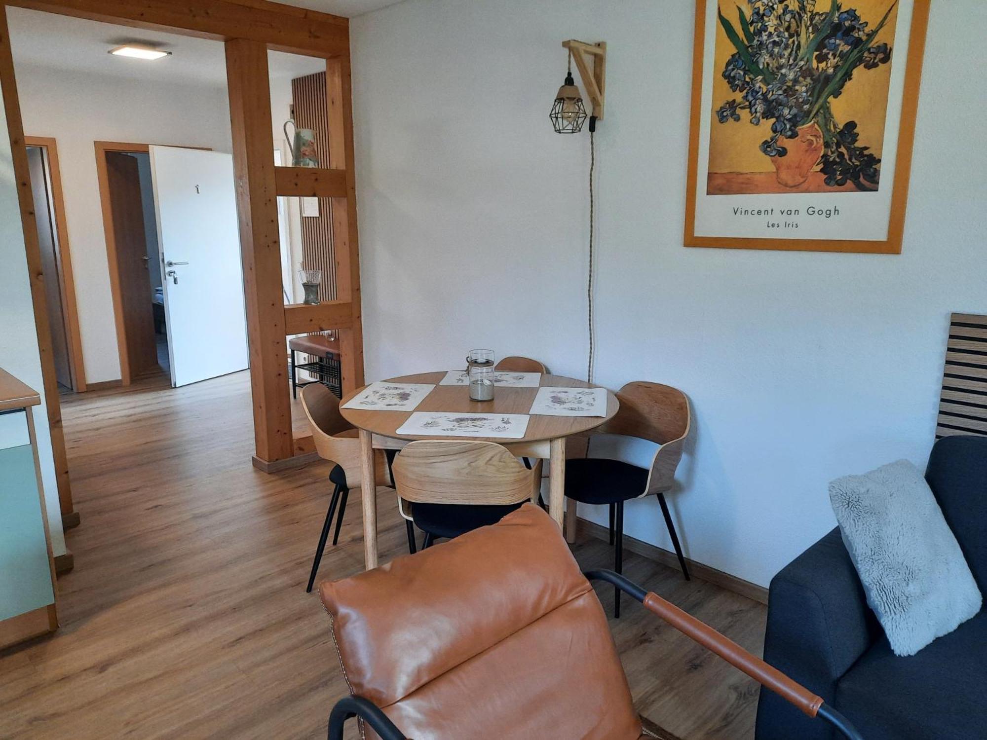 Ferienhaus Sasse Ferienwohnungen Mit Garten & Grill Molschow Ruang foto