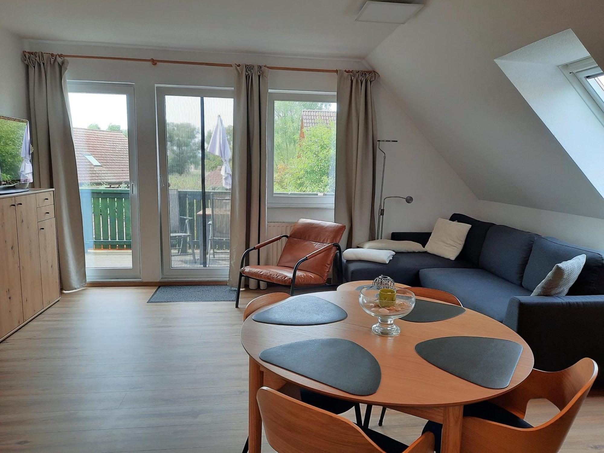 Ferienhaus Sasse Ferienwohnungen Mit Garten & Grill Molschow Ruang foto